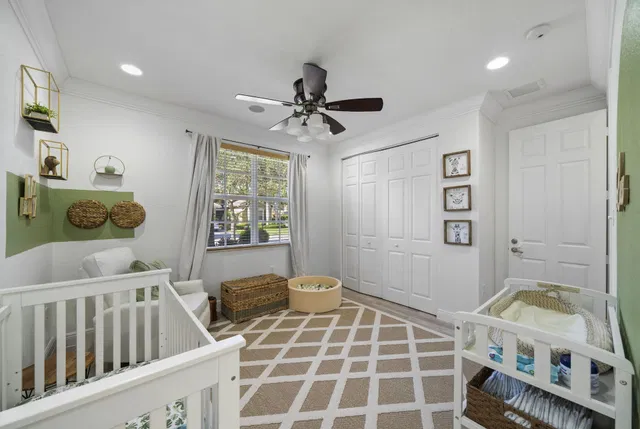 Residence photo 19