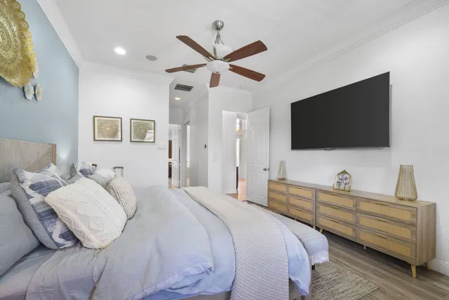 Residence photo 22