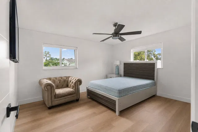  Residence photo 10