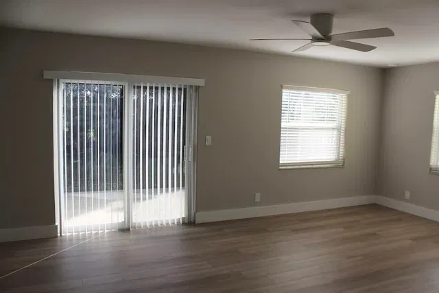  Residence photo 7