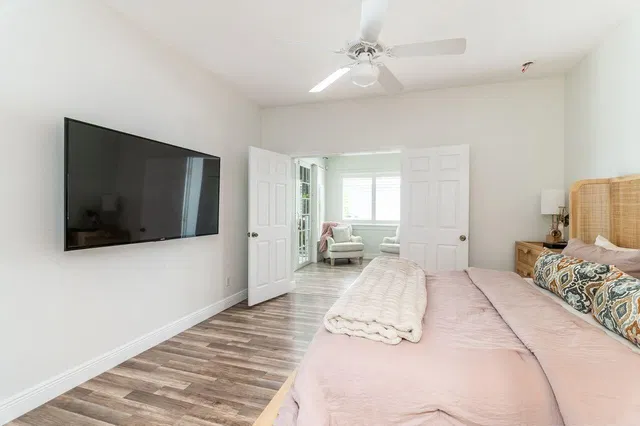 Residence photo 12