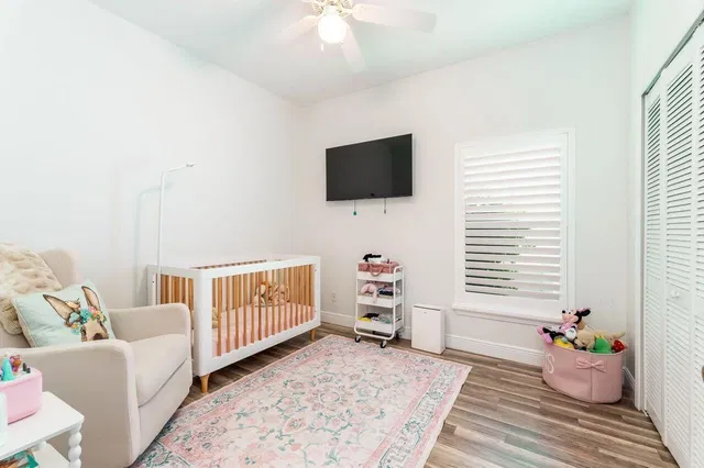 Residence photo 17