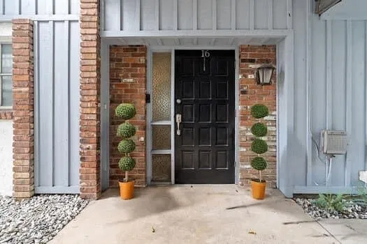 Unit 16 photo 4