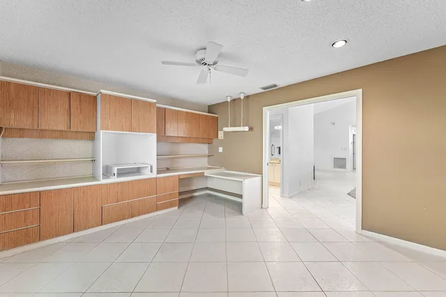 Residence photo 24