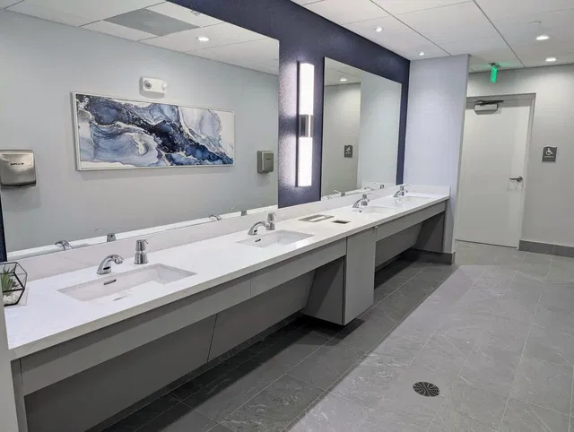 Unit 203 photo 36