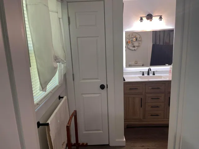  Unit 34 photo 26