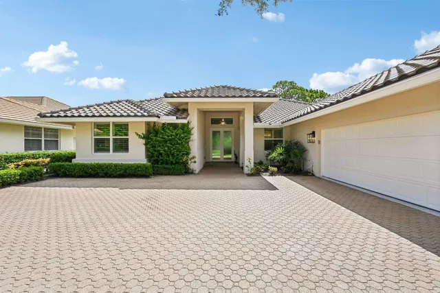 Willoughby Golf Club Residence photo 4