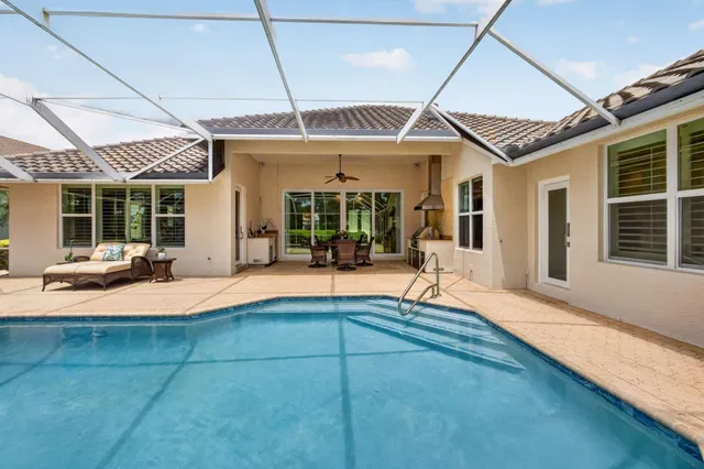 Willoughby Golf Club Residence photo 28