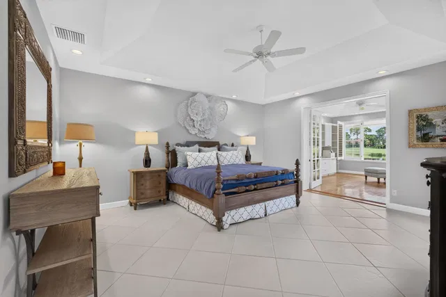 Willoughby Golf Club Residence photo 31