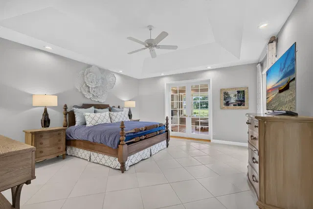 Willoughby Golf Club Residence photo 32