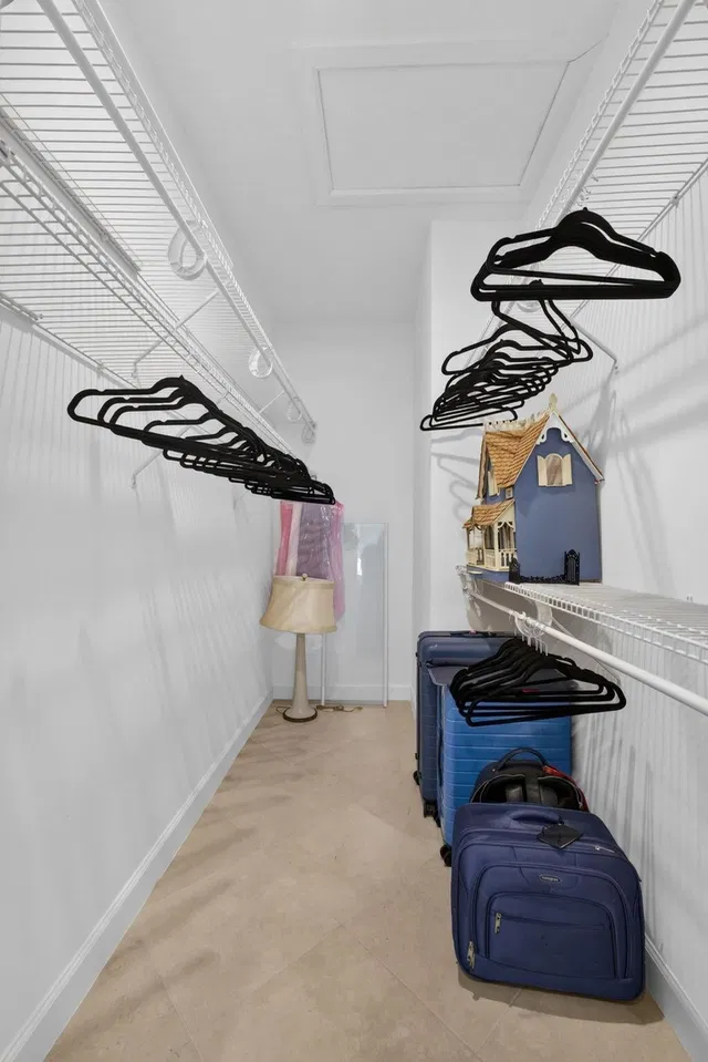 Willoughby Golf Club Residence photo 41