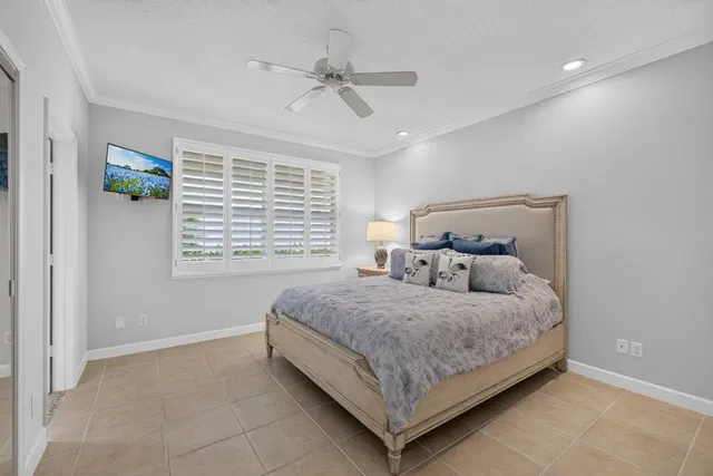 Willoughby Golf Club Residence photo 43