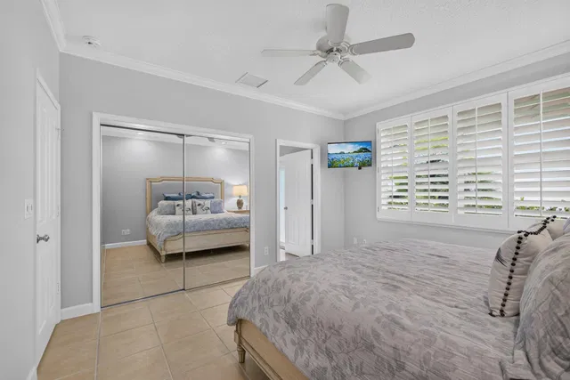 Willoughby Golf Club Residence photo 44