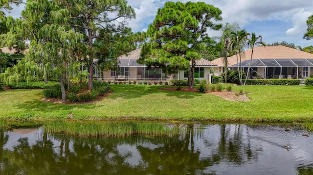 Willoughby Golf Club Residence photo 54