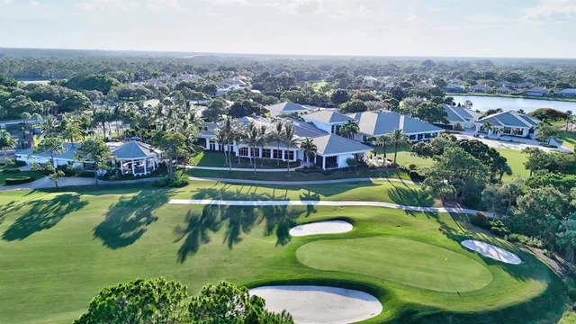 Willoughby Golf Club Residence photo 75