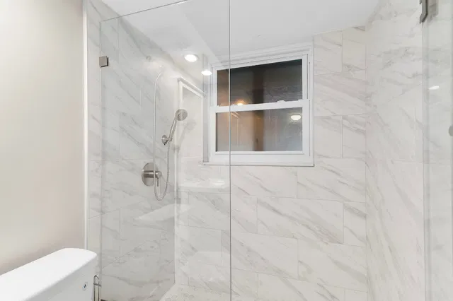  Unit 315 photo 20