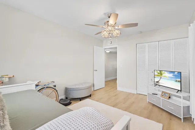  Unit 315 photo 26