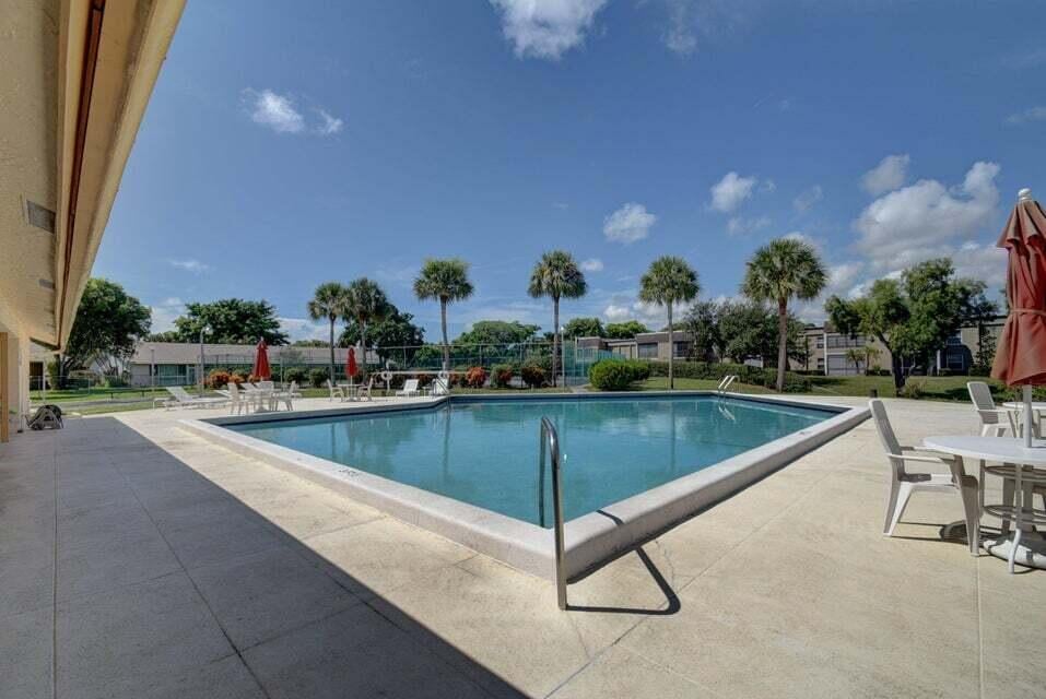  Residence photo 9