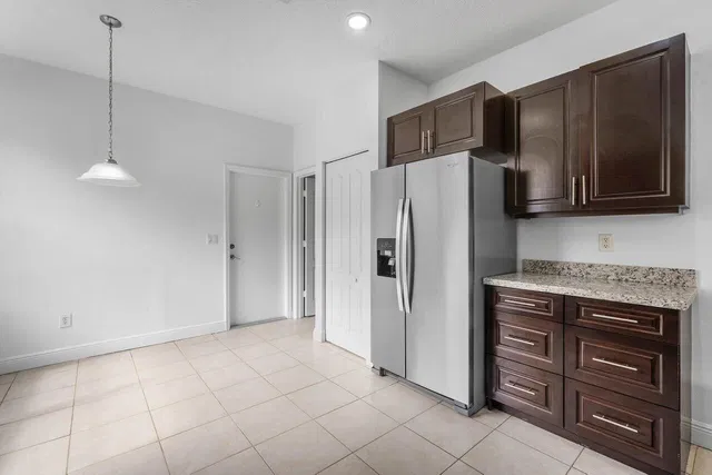  Residence photo 14