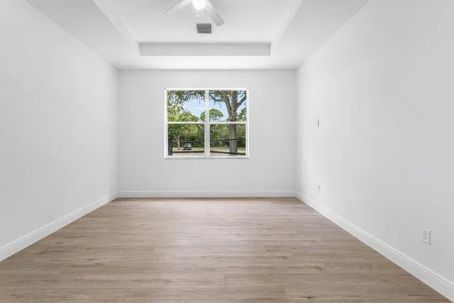  Residence photo 16