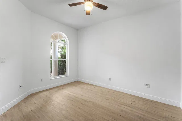  Residence photo 21
