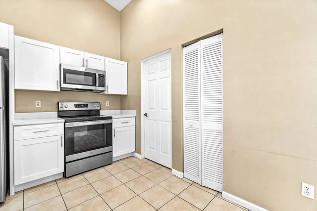  Residence photo 10