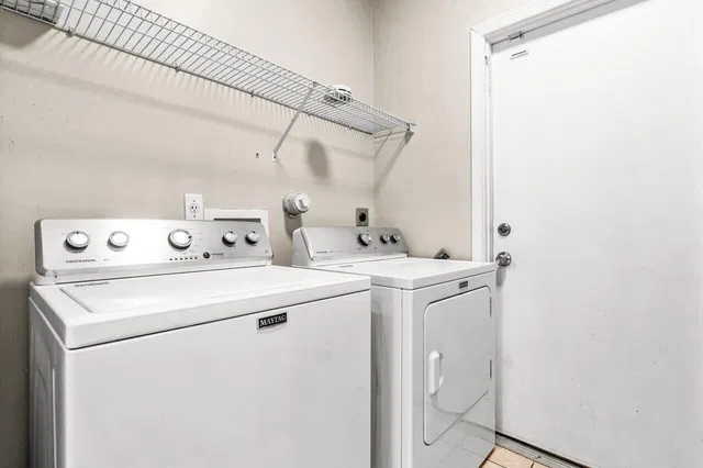  Residence photo 27