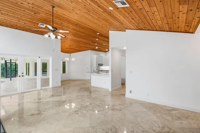 Colonnade Boca Raton Residence photo 15