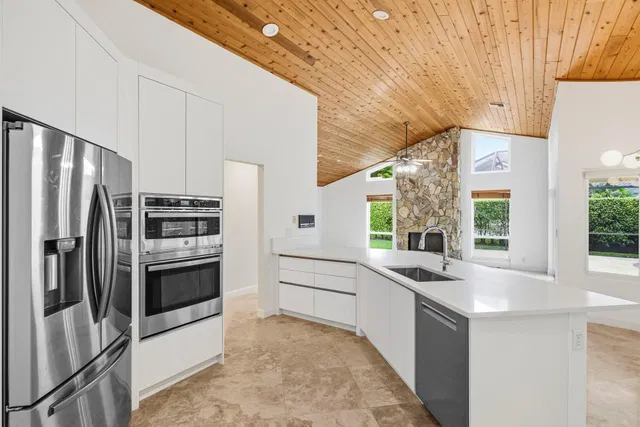 Colonnade Boca Raton Residence photo 23