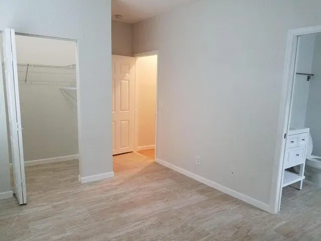  Residence photo 11