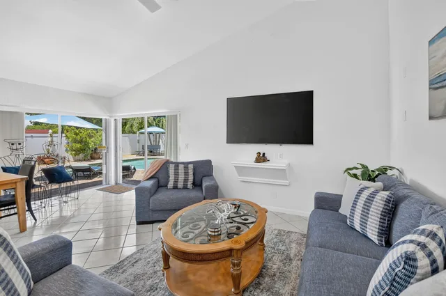  Residence photo 21