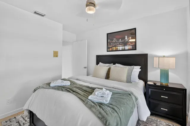  Residence photo 30