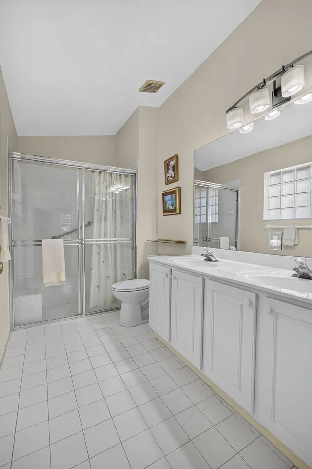 Residence photo 29