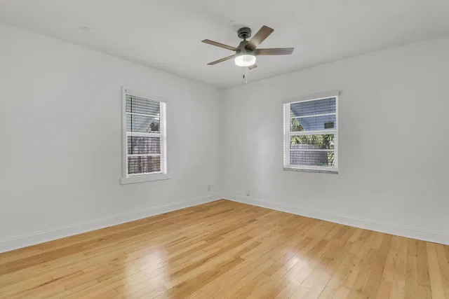 Residence photo 10
