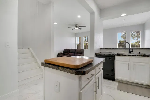 Cityside West Palm Beach Unit 3 photo 16