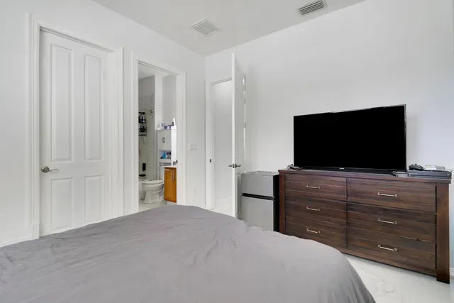 Cityside West Palm Beach Unit 3 photo 21