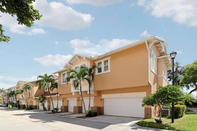 Cityside West Palm Beach Unit 3 photo 32
