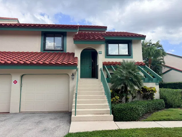 PGA National Palm Beach Gardens Unit H photo 3