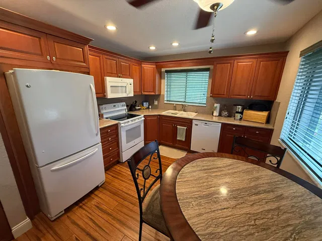 PGA National Palm Beach Gardens Unit H photo 8