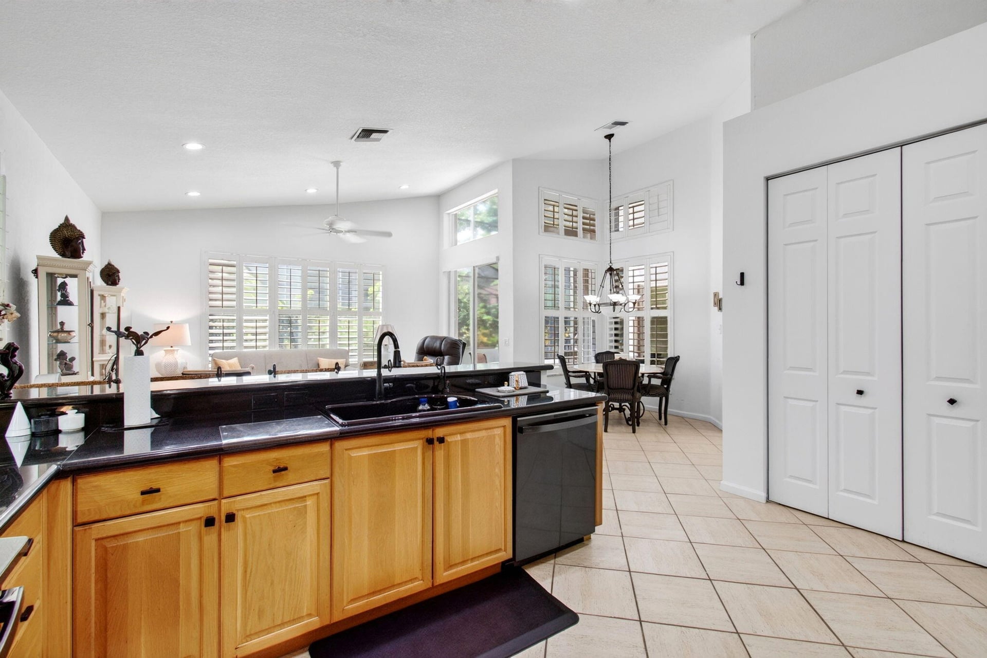 Residence photo 29