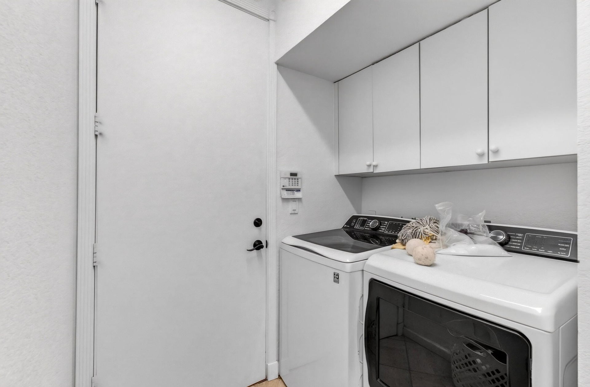 Residence photo 51