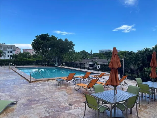 Boca Raton Unit 2P photo 16