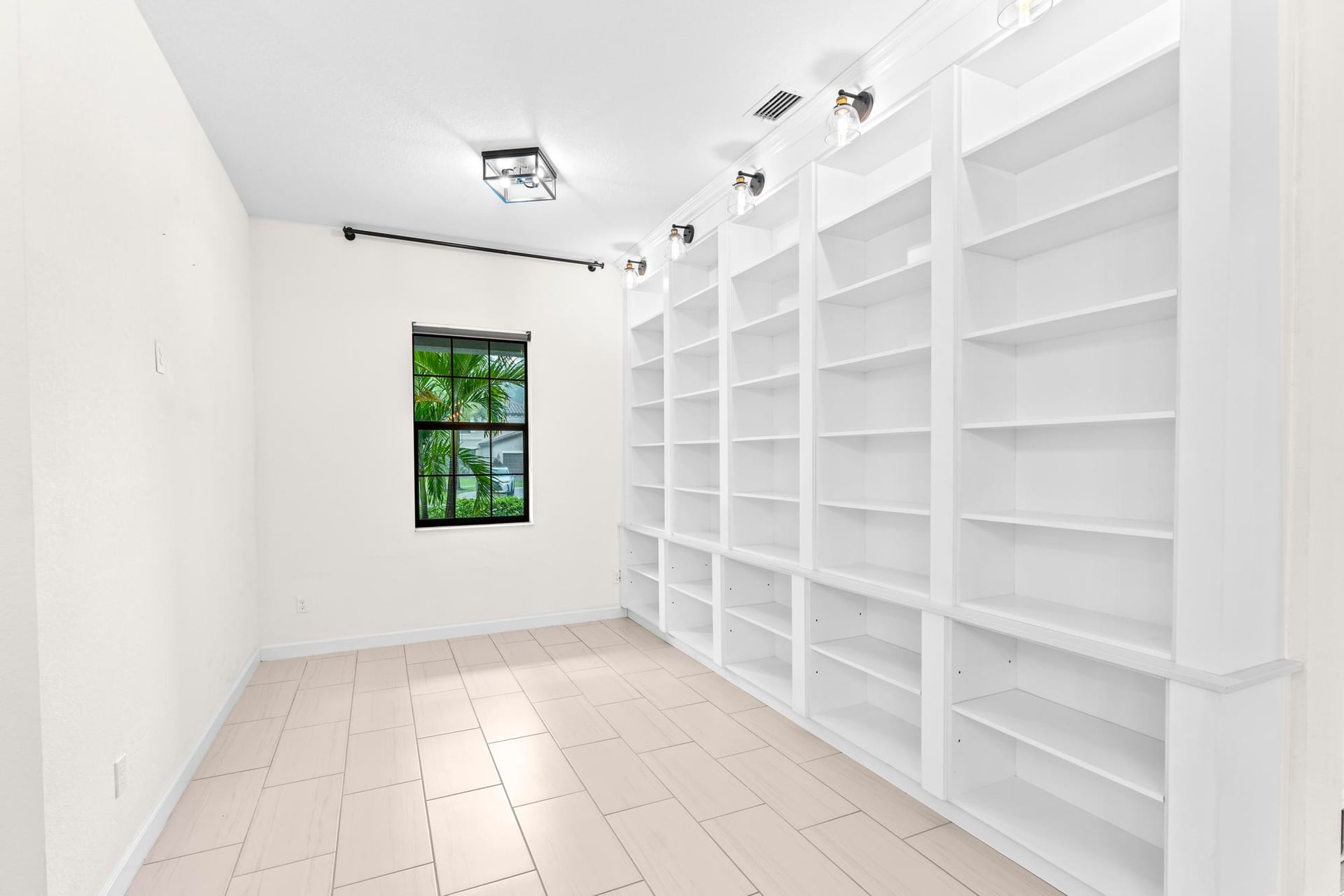 Residence photo 8
