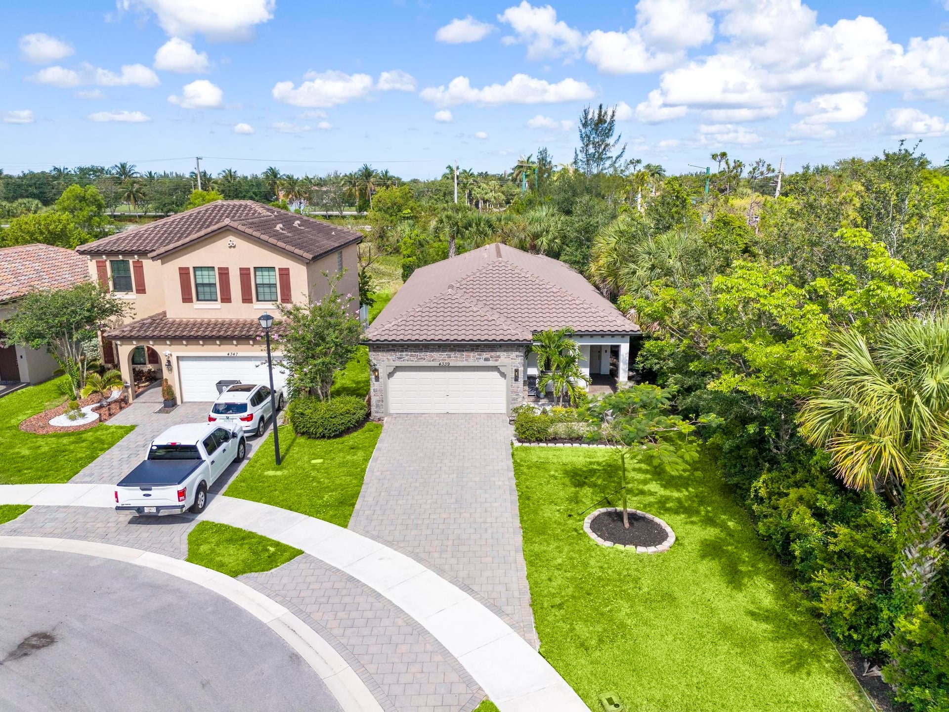 Residence photo 65