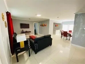  Residence photo 8