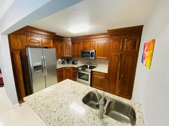  Residence photo 14