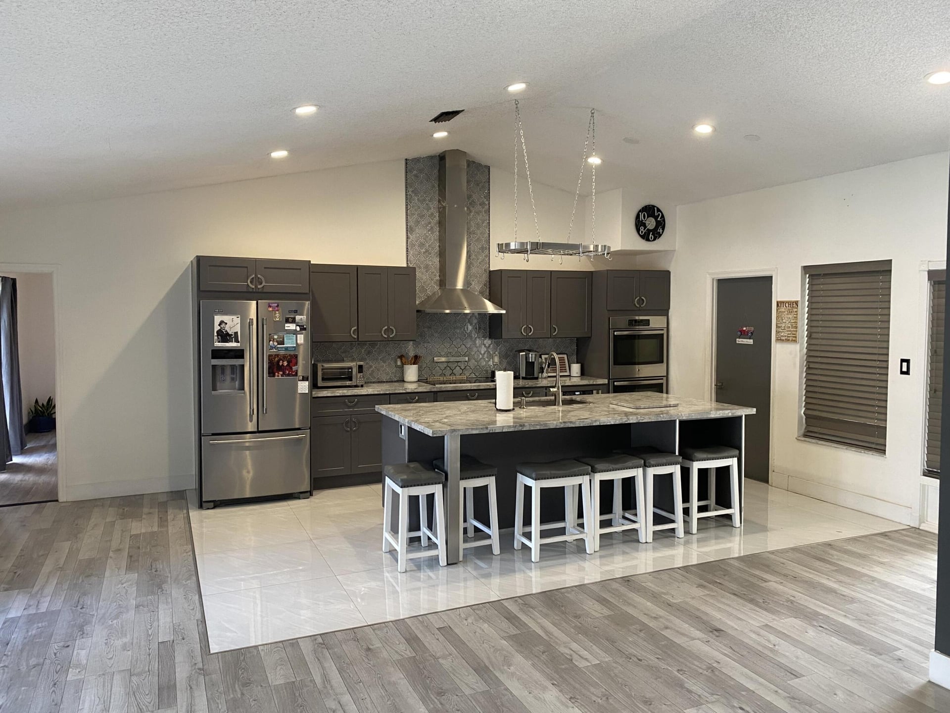Residence photo 2