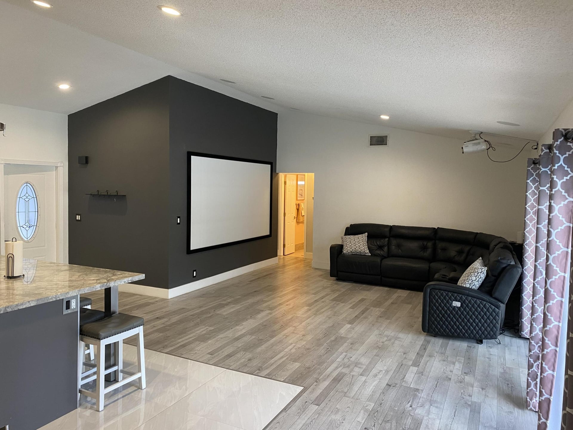 Residence photo 5