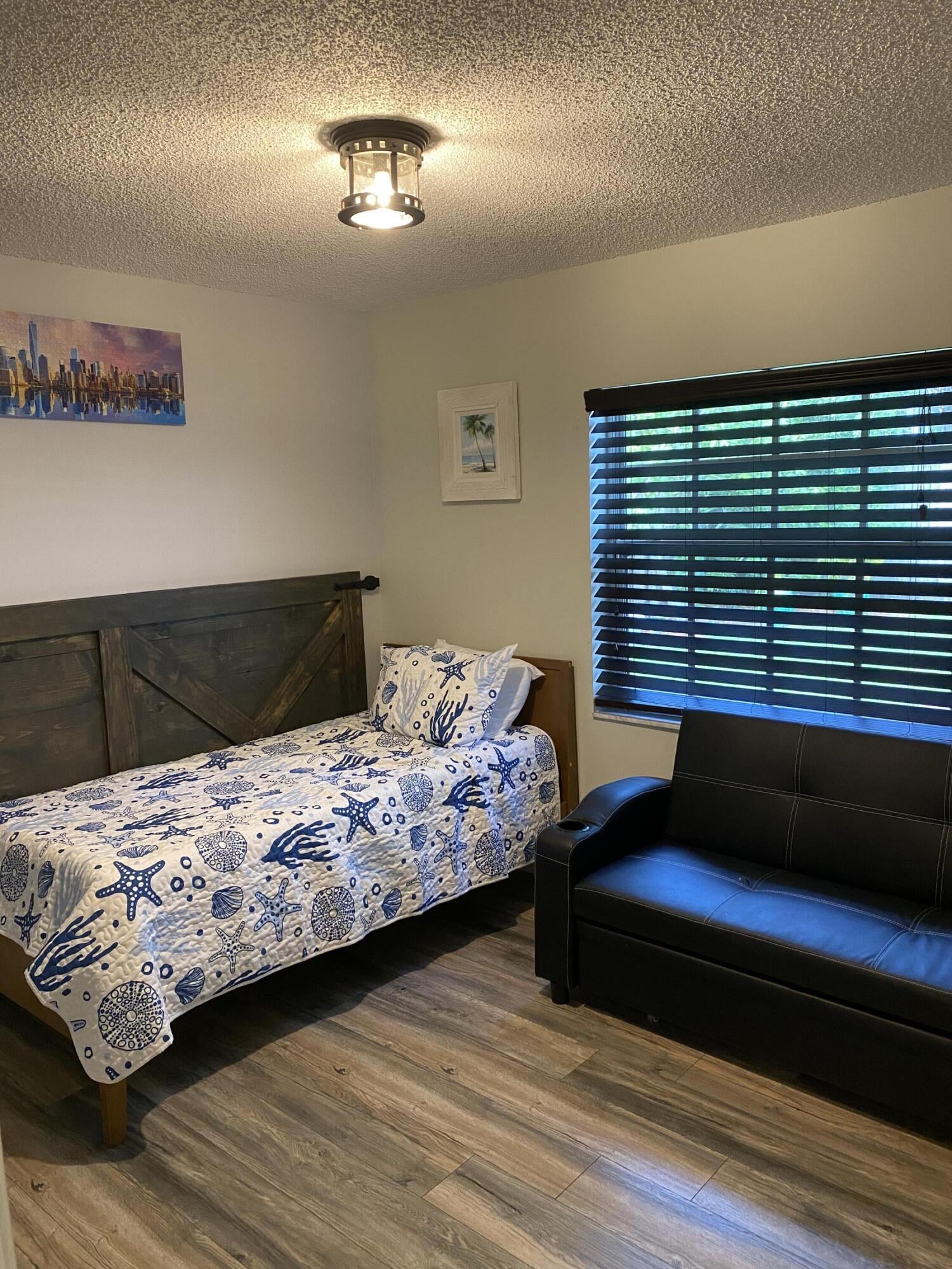 Residence photo 16