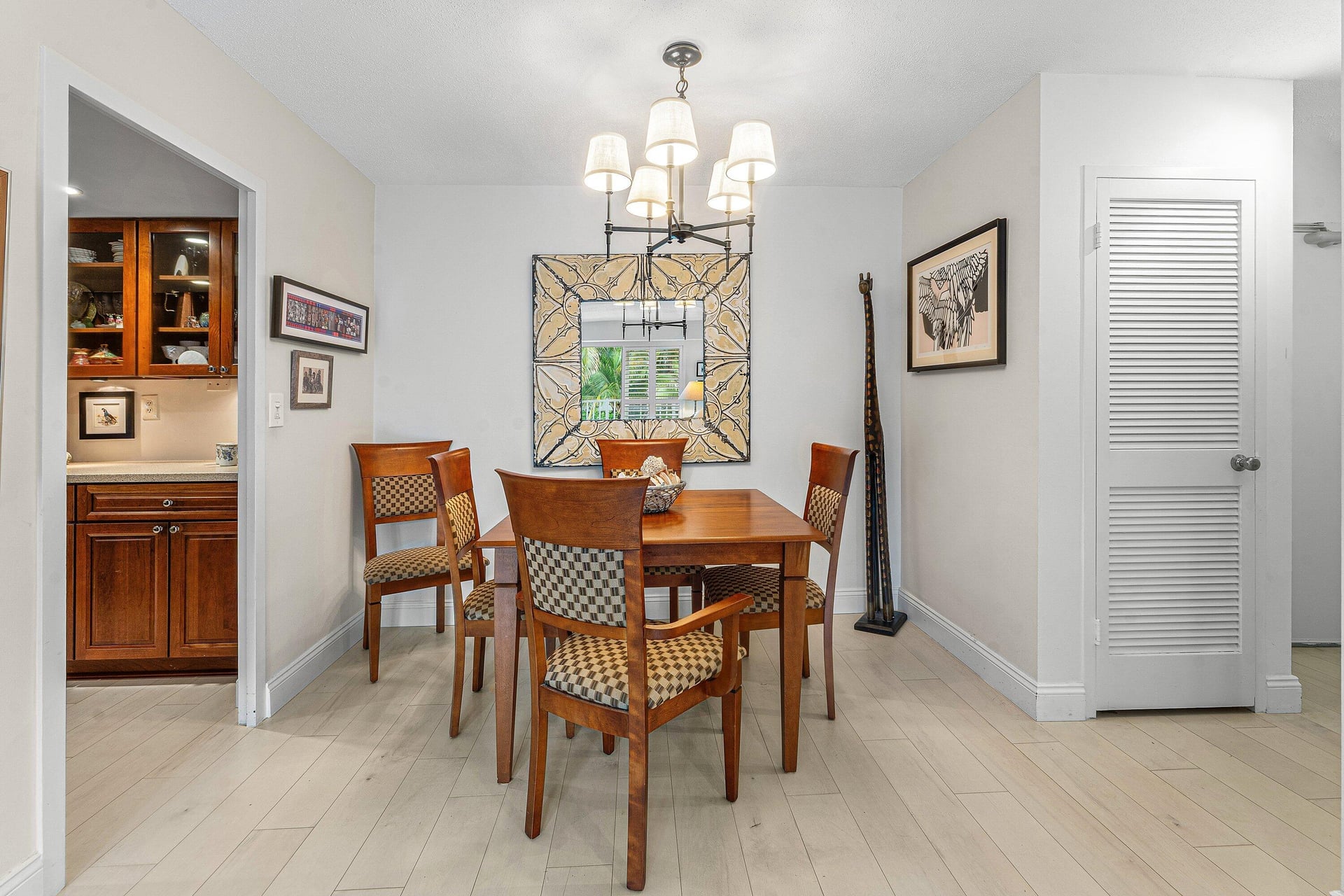 North End Palm Beach Unit 2B photo 6